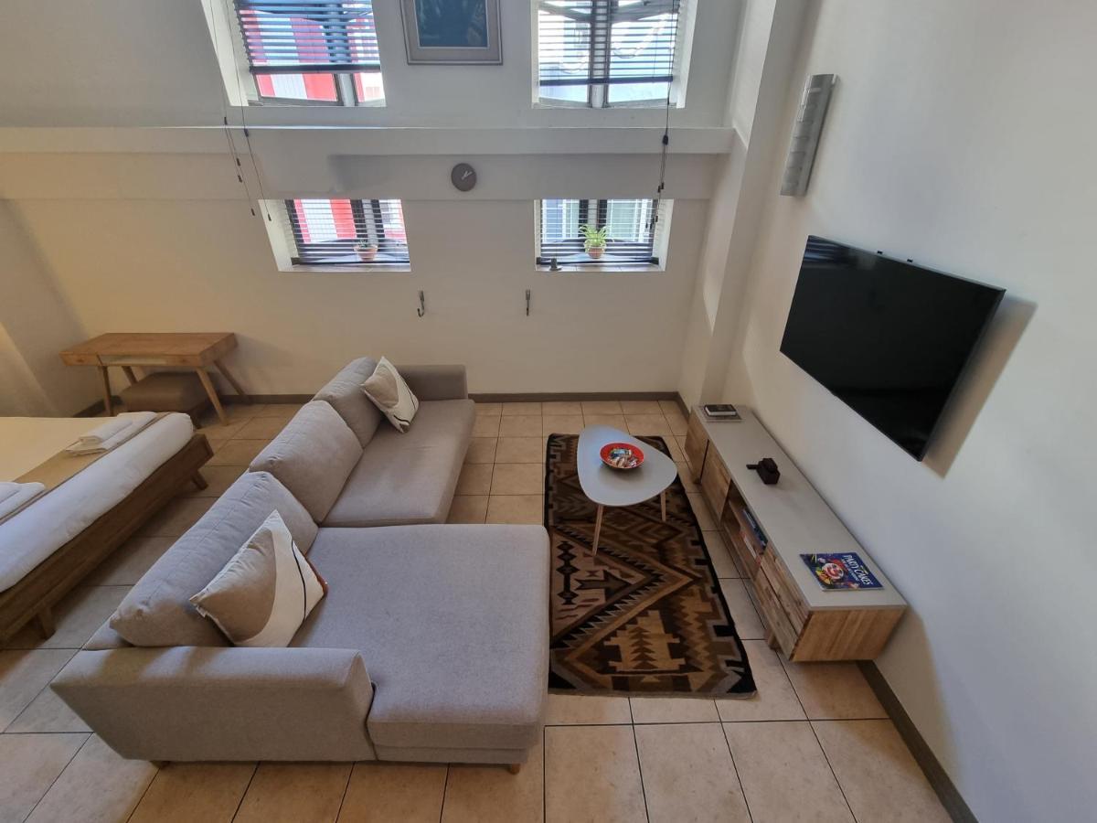 Mutual Heights M15 By Ctha Cape Town
