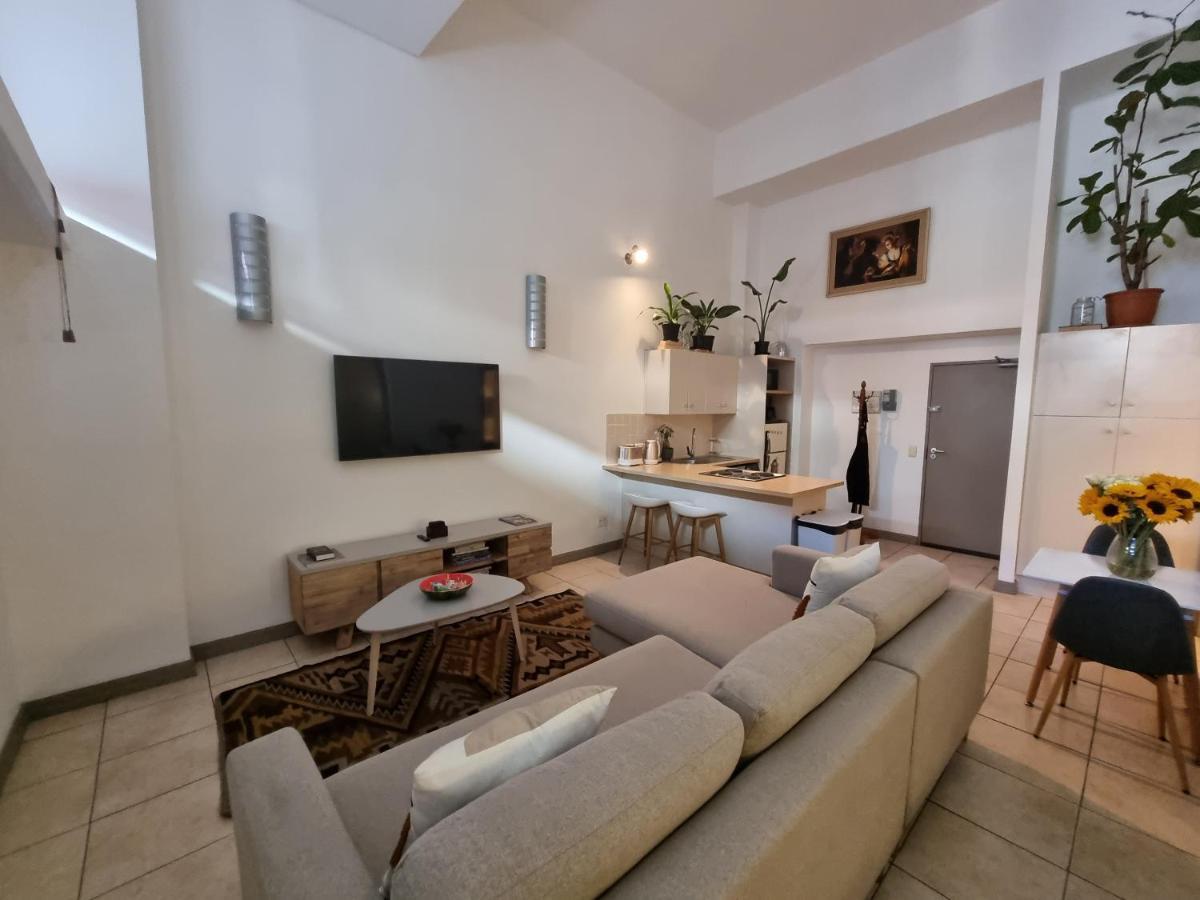 Apartment Mutual Heights M15 By Ctha